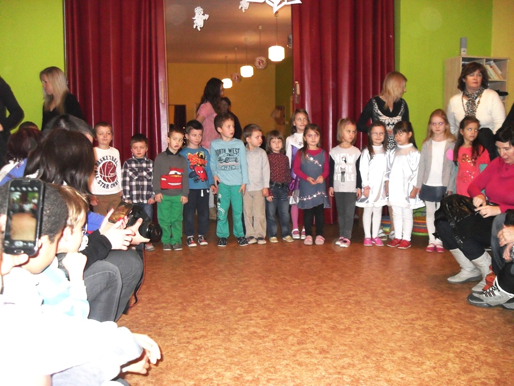 Fotogaléria Vianočná besiedka (6) Vianočná besiedka